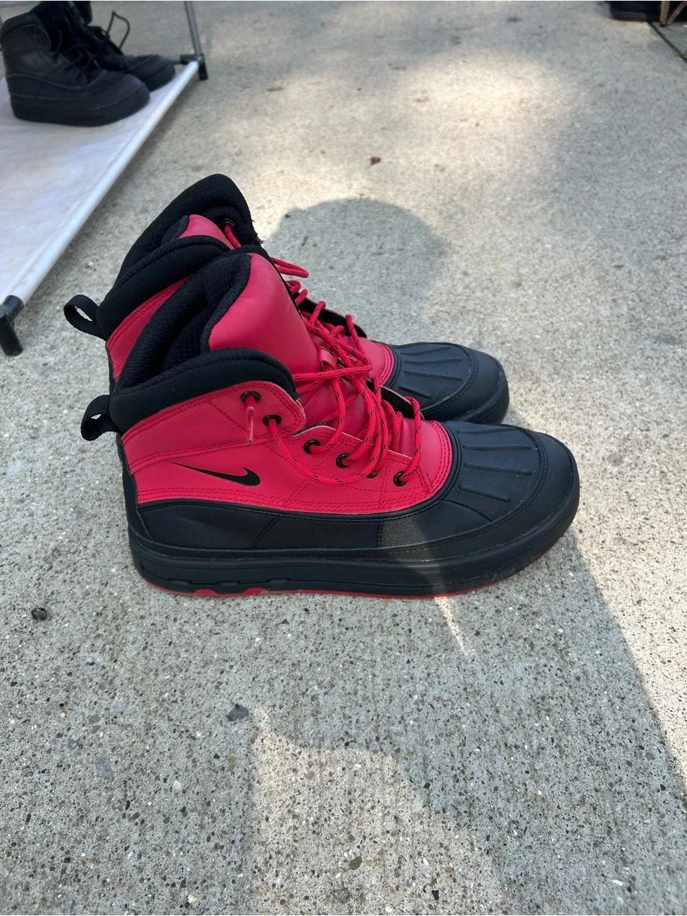 Nike ACG Red and Black Lace-Up Outdoor Boots